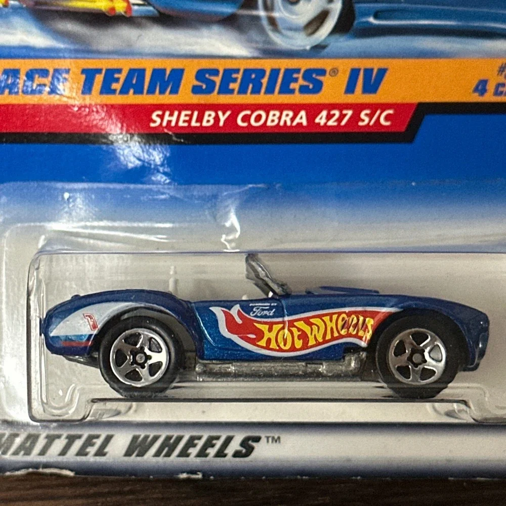Hot Wheels 1998 Race Team Series IV Shelby Cobra 427 S/C Blue Collector 727
